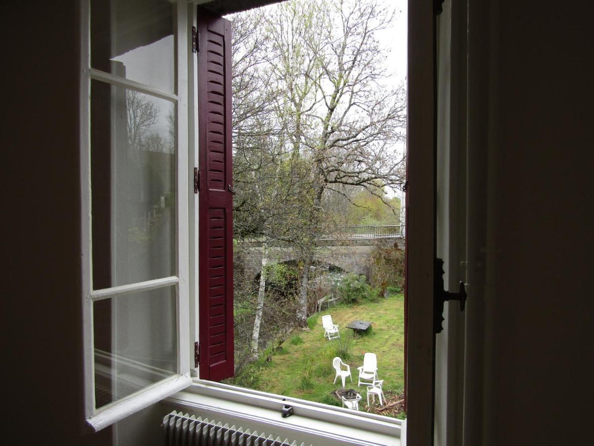 Bed and Breakfast Le Pont du Roy à Besse-et-Saint-Anastaise Extérieur photo